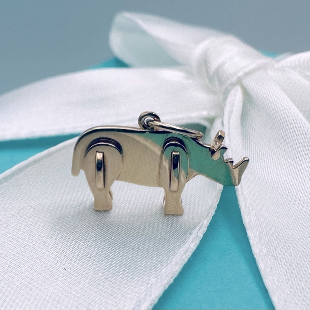 RARE Tiffany & Co. 18K Rose Gold Save The Wild Rhino Charm with PACKAGING